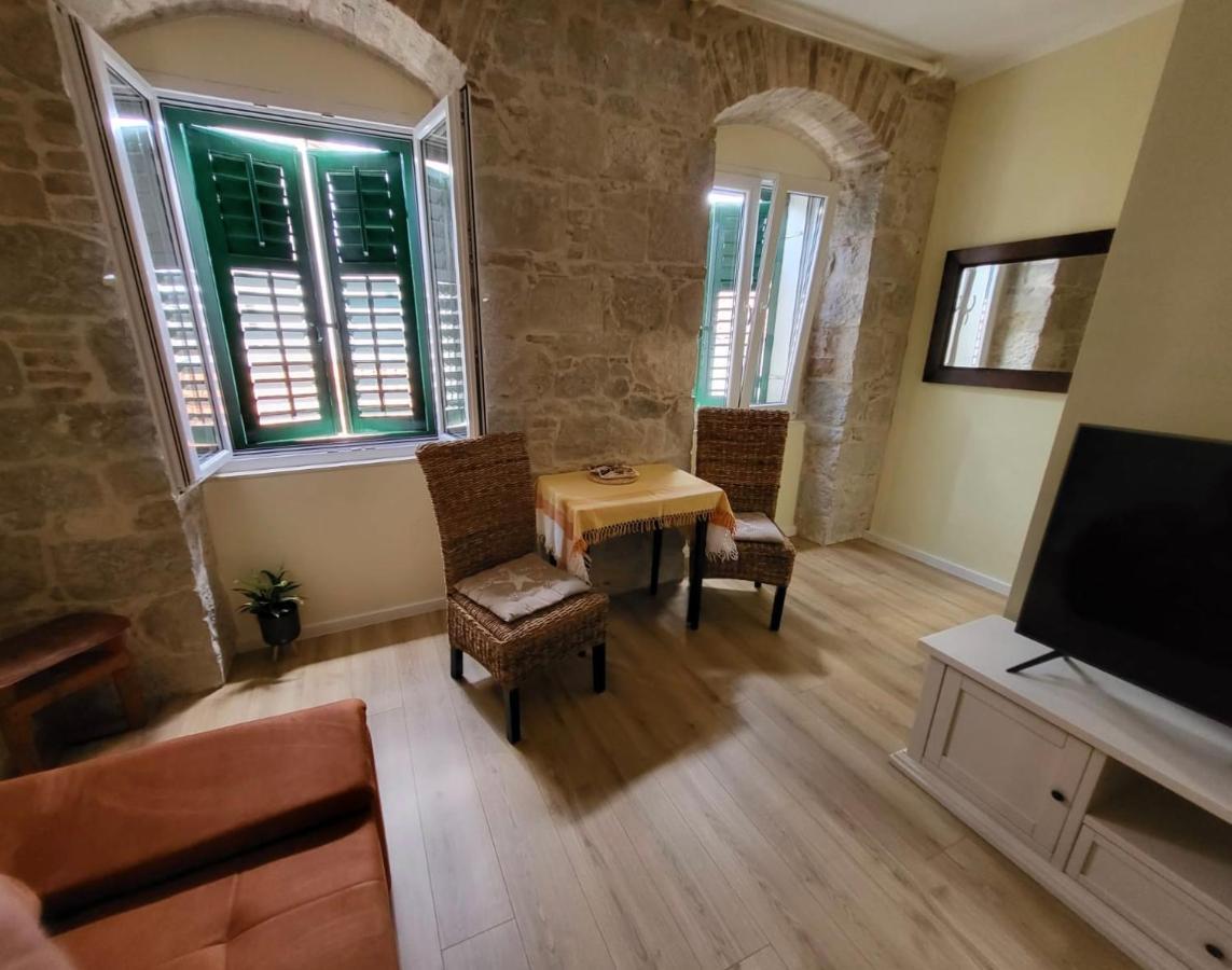 Devivi Apartments Спліт Екстер'єр фото
